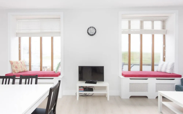 Garryvoe Beach Homes