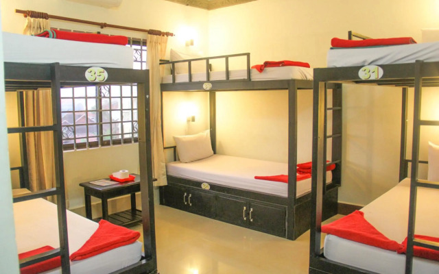 Tropical Breeze Guesthouse