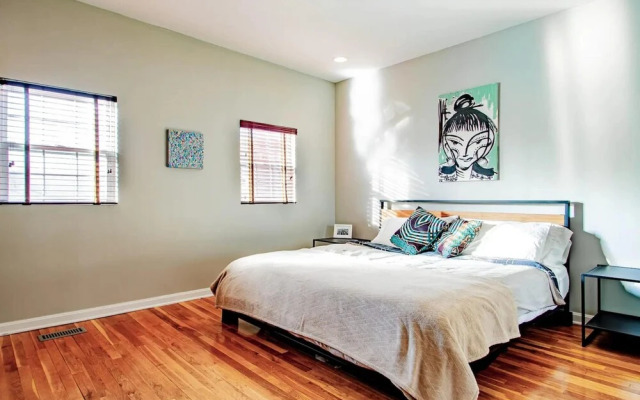 Family-friendly Home for travelers Near subway