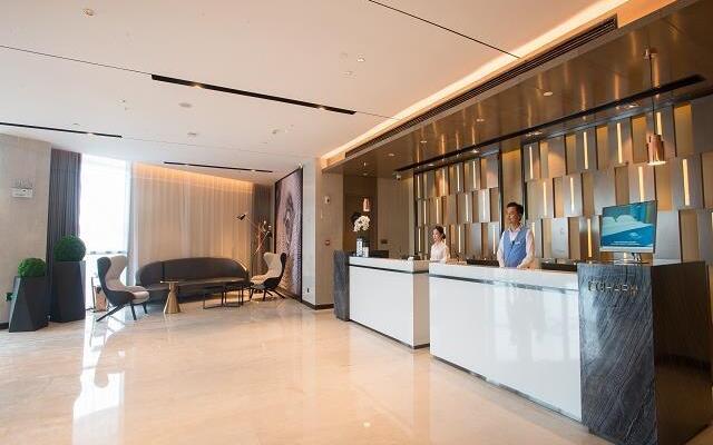 Echarm Hotel Wuhan Guanggu Biology City