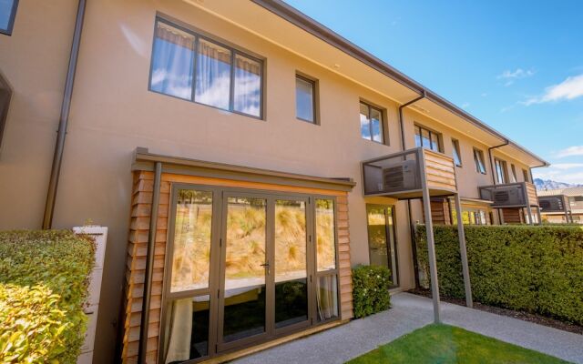 Brookside Gem Modern 2 Bedroom Apartment