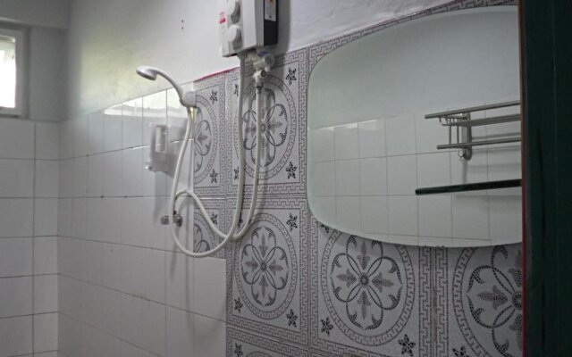 Gems Guesthouse
