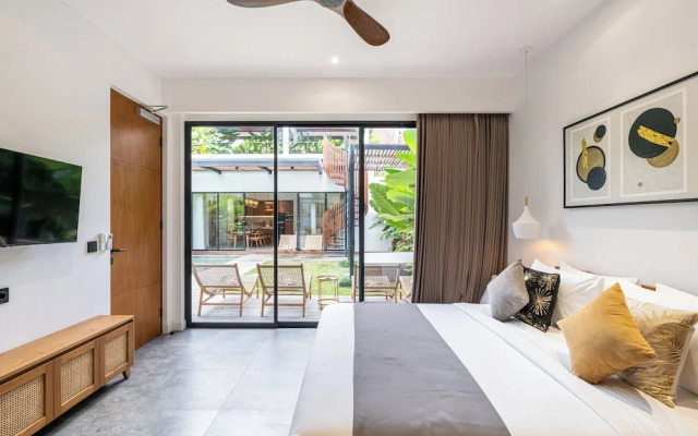 Red Sunset Villa by Betterplace