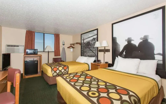 Super 8 Casper West