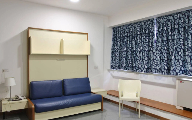 Aparthotel Colombo Roma