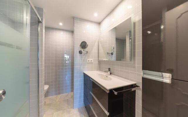 Lucia in L'Escala with 1 bedrooms and 1 bathrooms