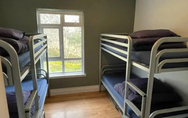 Ben Lettery Connemara Hostel