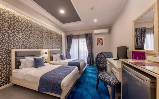 Royal Day Plaza Hotel