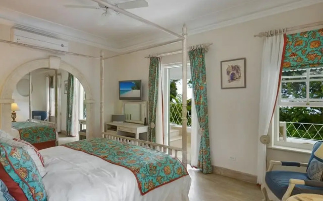 Sunny Vacation Villa 71