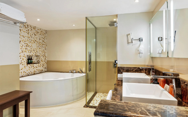 Crowne Plaza Muscat by IHG