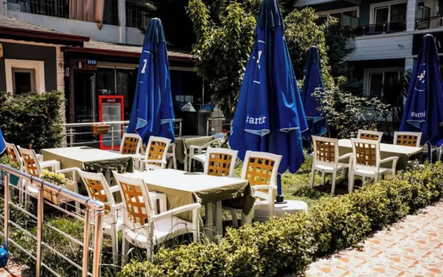 Ki̇ Buti̇k Hotel
