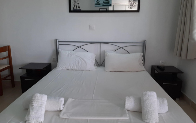 Andromaches Apartments Superior Double Studio