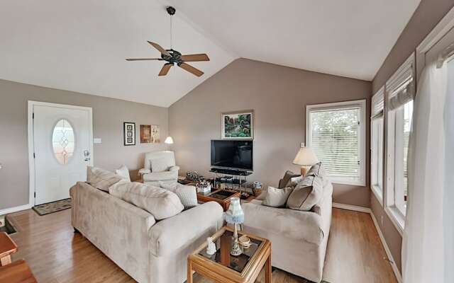 1151oakc 3 Bedroom Home