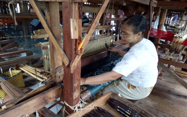Weaver's Boutique Homestay