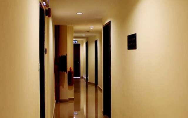 Avenue Hotel Seksyen 16