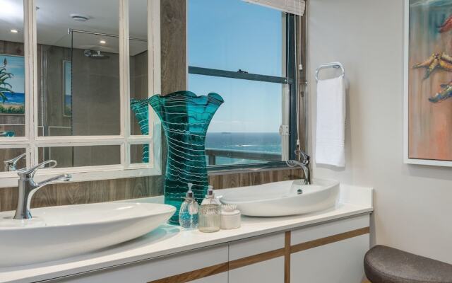 9 on Nautica Camps Bay