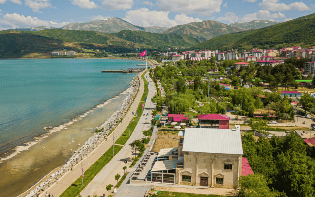 Beyaz Köşk Hotel & Cafe