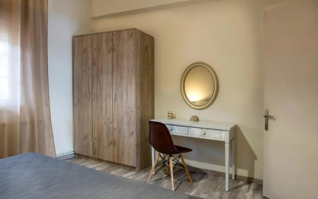 Varka Apartment