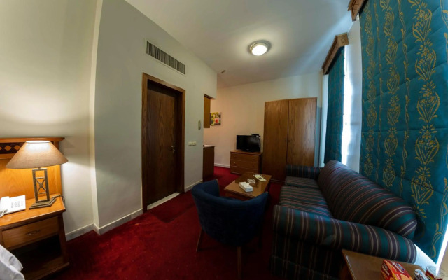 Kindi Hotel