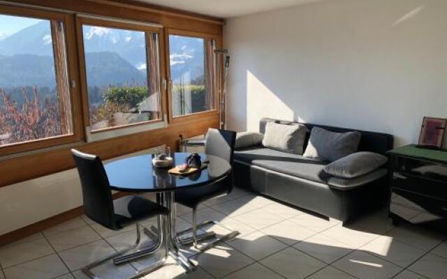 Ferienwohnung mit Sicht auf die Berge (Nähe Flims/Laax)