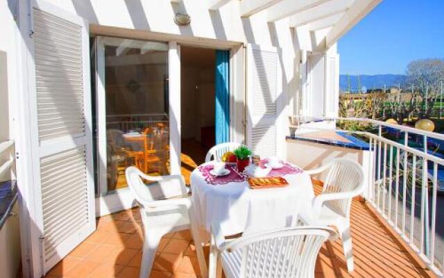 Apartment Platja de Roses.8