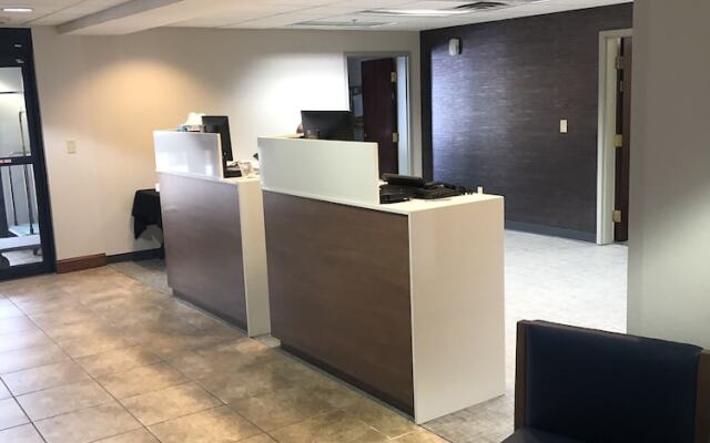 Clarion Pointe Charleston - West Ashley