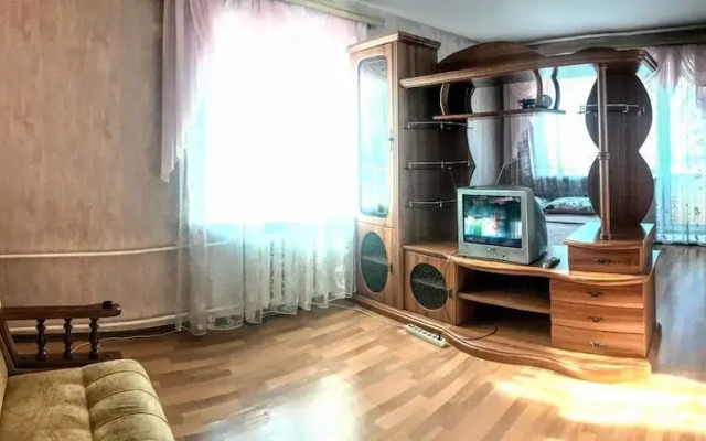 Apartment on Oktyabrskaya St. 20