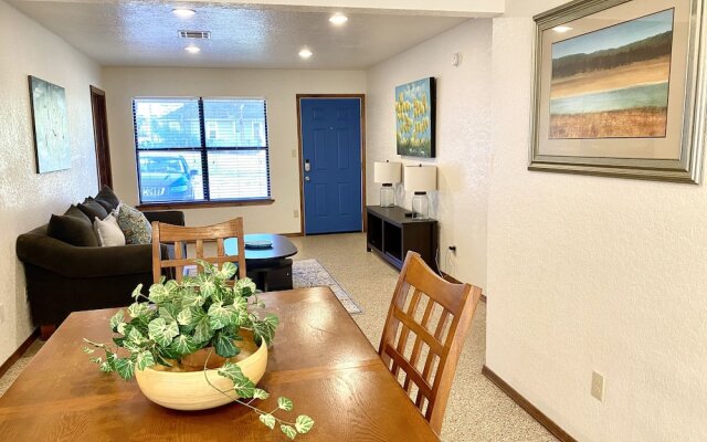 Garage Studio near OUSHC Hospital