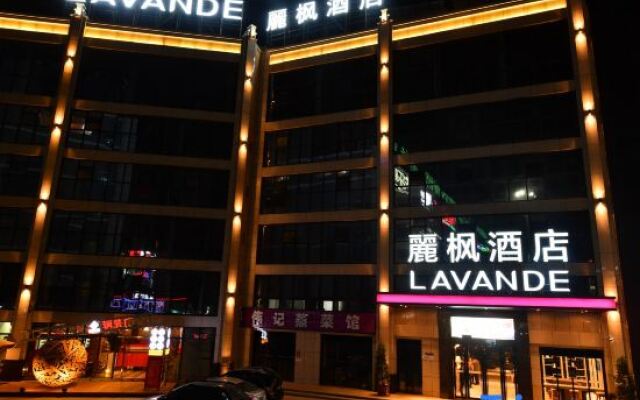 Lavande Hotel (Huizhou Huiyang Station Wanlian Square Branch)