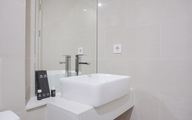 Simply Look Studio Room At Daan Mogot City Apartment