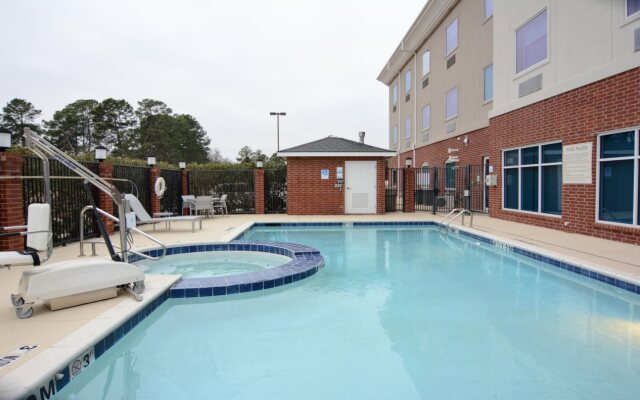 Holiday Inn Express & Suites New Boston by IHG