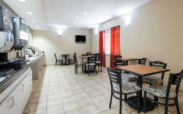 Quality Inn & Suites Lake Charles South