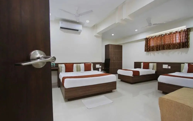 Heramba Comforts By OYO Rooms