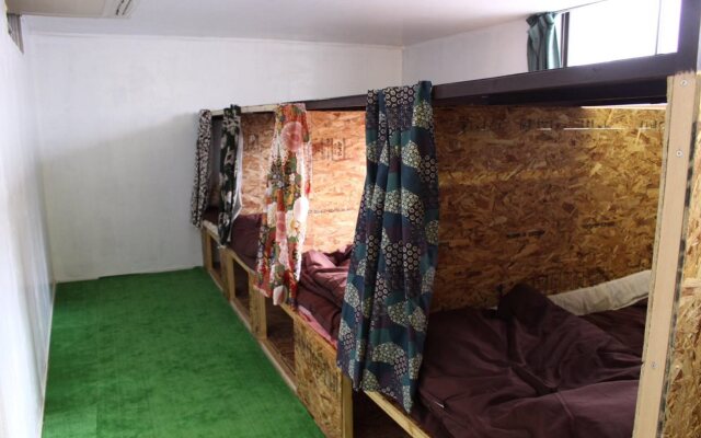 Uvillage - Hostel