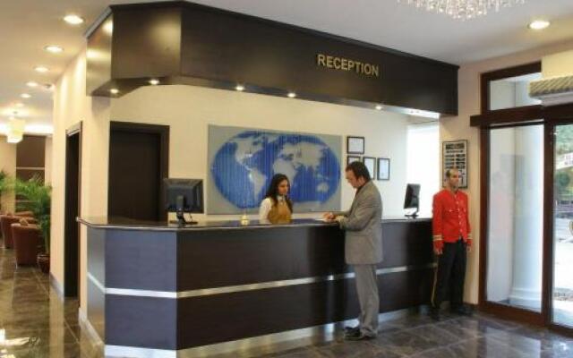 Ener Old Castle Resort Hotel