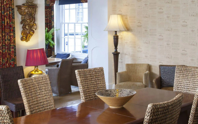 Royal Seven Stars Hotel