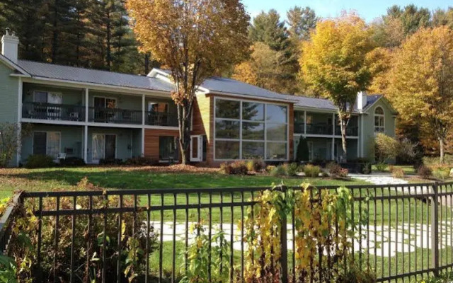 Mountain Road Resort
