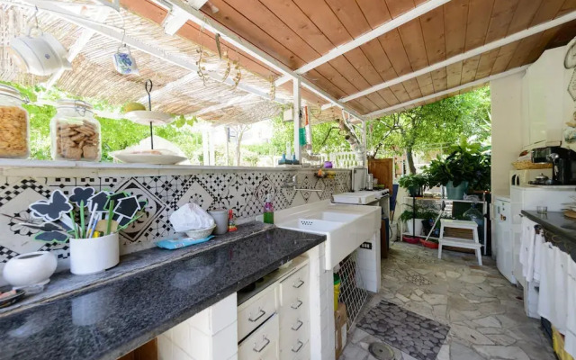 Giardino Segreto - Via Foria 216 Ammezzato