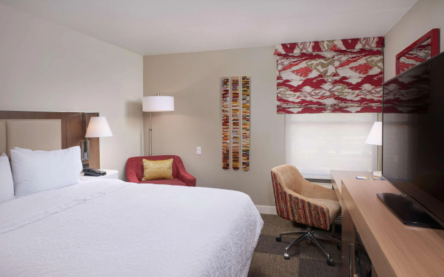 Hampton Inn & Suites Phoenix/Scottsdale on Shea Boulevard