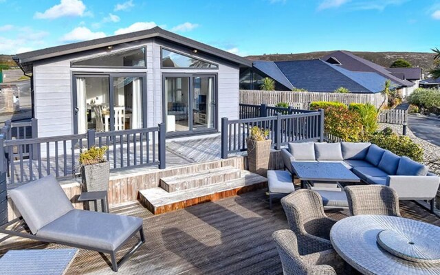 3 bed sea View Chalet, The Warren, Abersoch