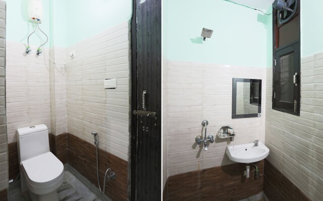 Oyo 42405 Hotel Diamond
