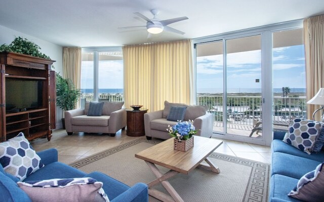 Crd0413 3 Bedroom Condo