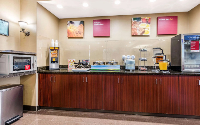 Comfort Suites Tuscaloosa near University