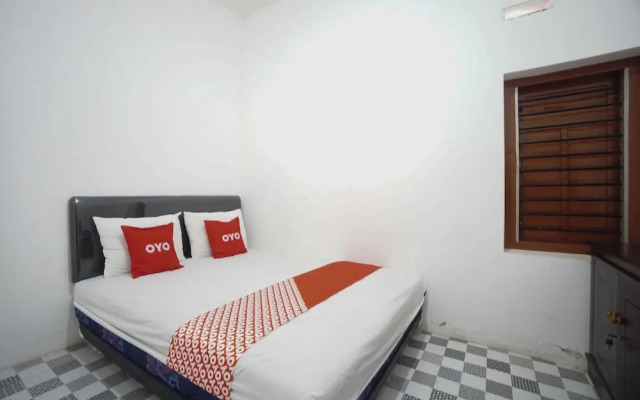 OYO 93971 Villa Kamandalu