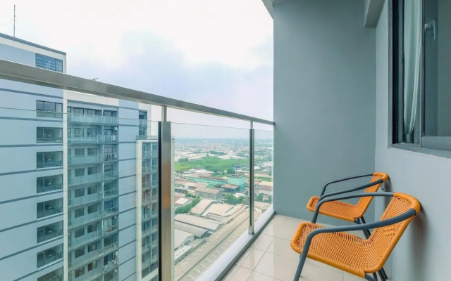 Relaxing Studio At Daan Mogot City Apartment