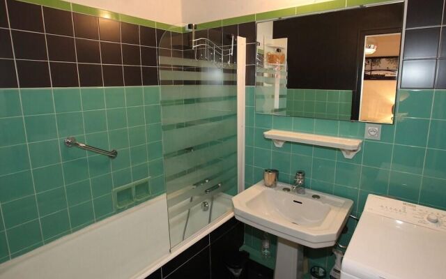 1 bedroom with elevator in downtown Annecy