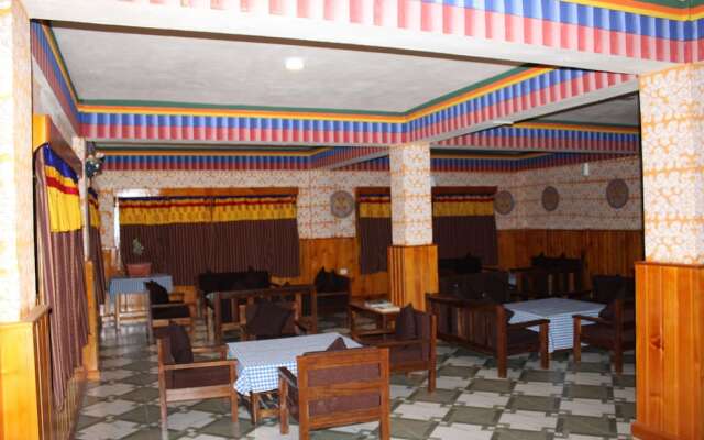 Hotel Kuenphen Norbuding