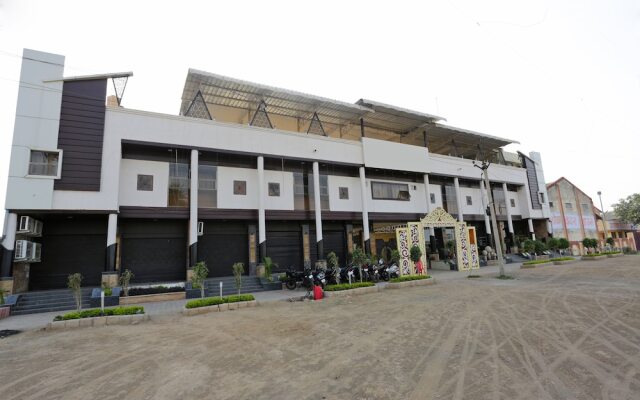 The Rajmohan Palace