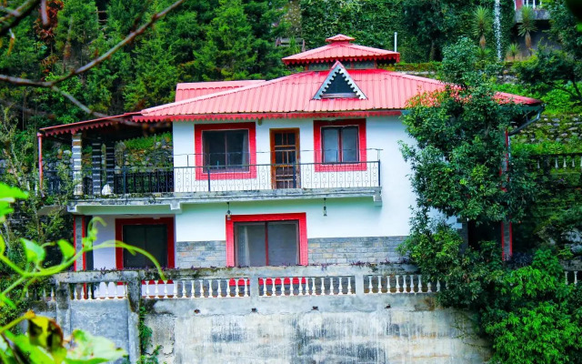 The Canadian Woods Resort