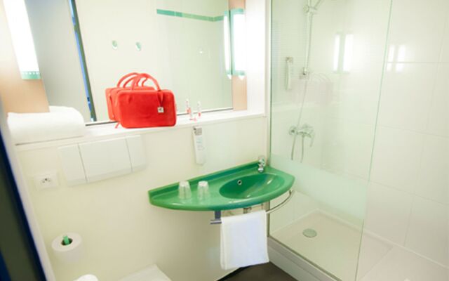 ibis Nantes Saint Herblain